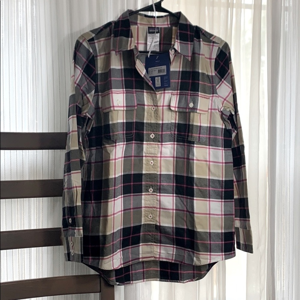 Women’s Patagonia Long Sleeved Featherstone